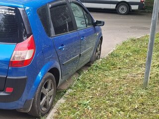 2004 Renault Scenic II, синий, 500000 рублей, вид 3