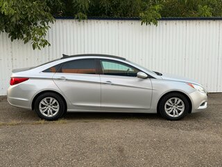 2010 Hyundai Sonata VI (YF), серебристый, 1110000 рублей, вид 2