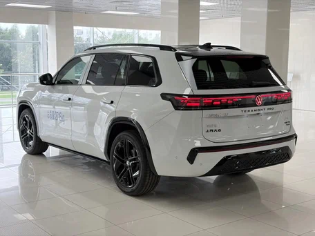 2026 Volkswagen Teramont Pro II (China Market), белый, 5579000 рублей, вид 3