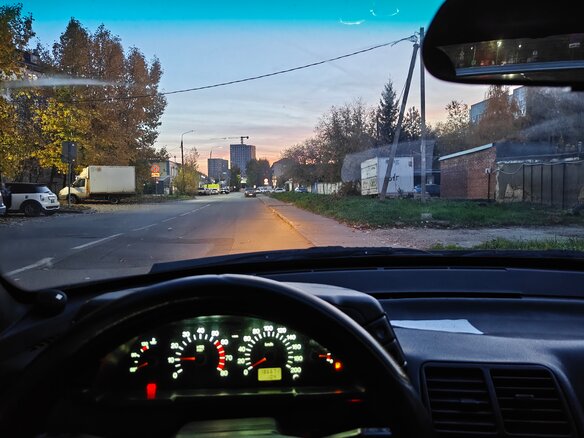 2002 Lada (ВАЗ) 2112, серебристый, 89990 рублей - вид 8