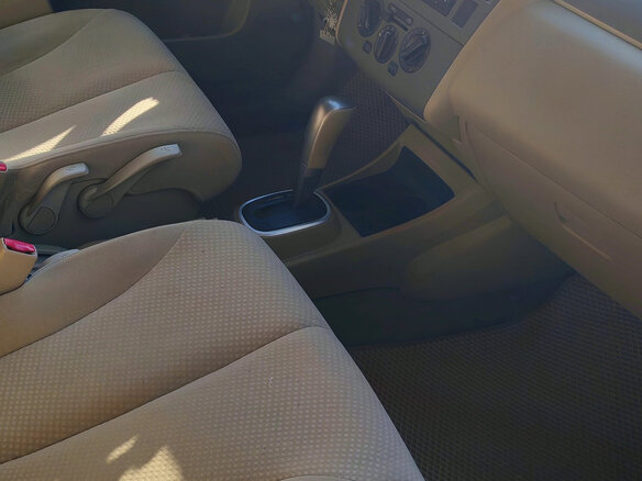 2010 Nissan Tiida I Рестайлинг, чёрный - вид 4