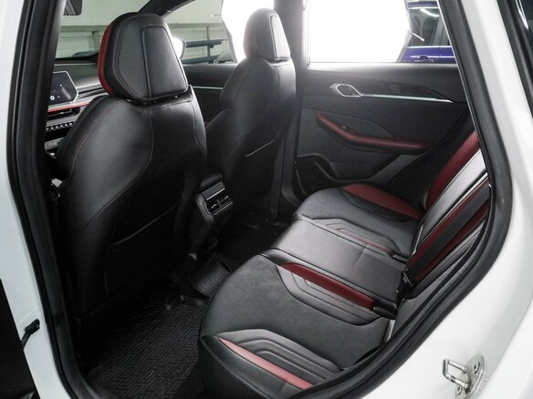 2023 Geely Coolray I Рестайлинг, белый, 2099000 рублей - вид 10