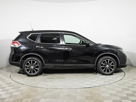 2016 Nissan X-Trail III, чёрный, 1399585 рублей, вид 4