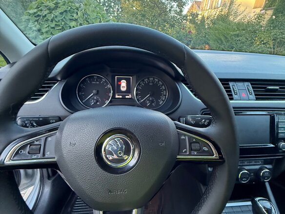 2016 Skoda Octavia III (A7), серебристый - вид 11