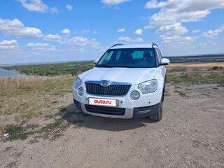 2012 Skoda Yeti I, белый, 950000 рублей, вид 3