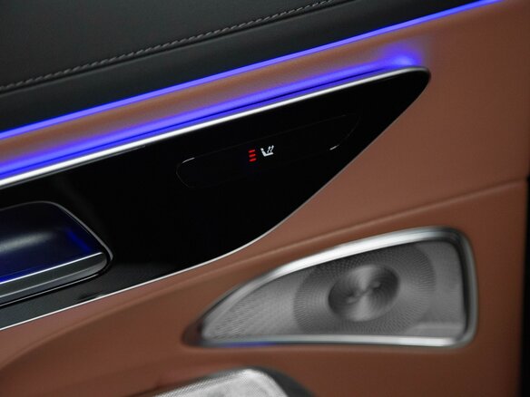 2026 Mercedes-Benz E-Класс 300 VI (W214, S214), чёрный - вид 24