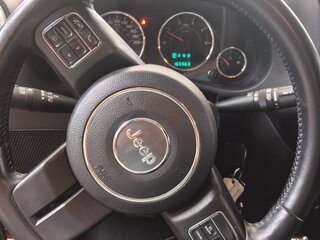 2014 Jeep Wrangler III (JK), оранжевый, 3000000 рублей, вид 5