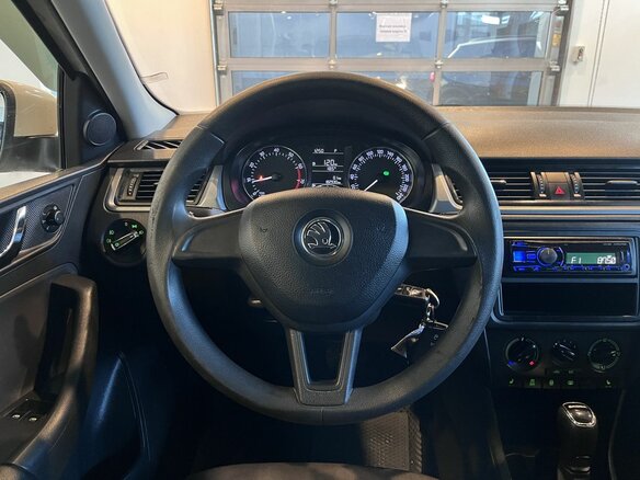 2017 Skoda Rapid I, белый - вид 10