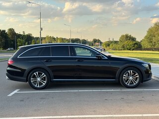 2019 Mercedes-Benz E-Класс All-Terrain 400 d V (W213, S213, C238), чёрный, 4050000 рублей, вид 4
