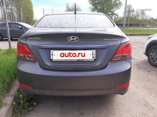2014 Hyundai Solaris I, серый, 900000 рублей, вид 2