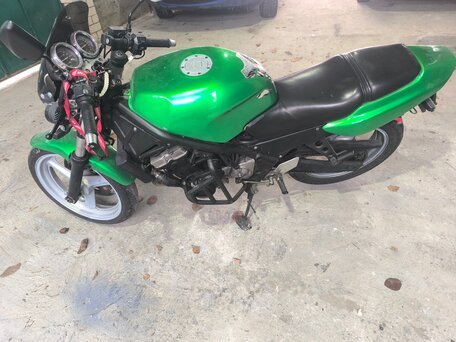 1989 Honda CB-1, зелёный, 185000 рублей, вид 1