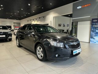 2012 Chevrolet Cruze I, чёрный, 432000 рублей, вид 3
