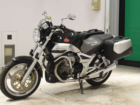 2010 Moto Guzzi Breva 750, чёрный, 367000 рублей, вид 4