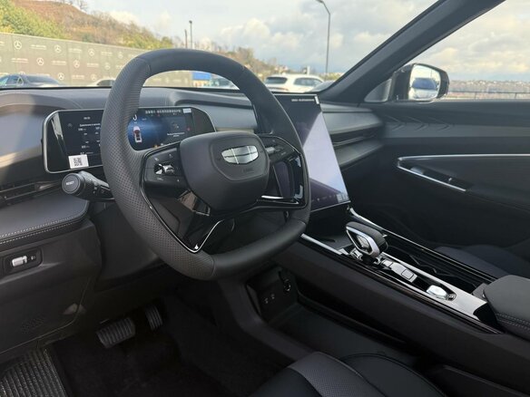 2026 Geely Cityray, серебристый, 3344990 рублей - вид 9
