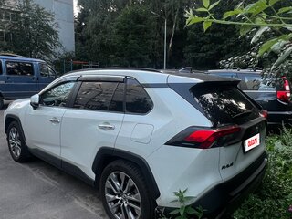 2021 Toyota RAV4 V (XA50), белый, 3600000 рублей, вид 5