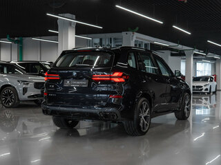 2026 BMW X5 Long 30Li IV (G05/G18) Рестайлинг, чёрный, 10900000 рублей, вид 4