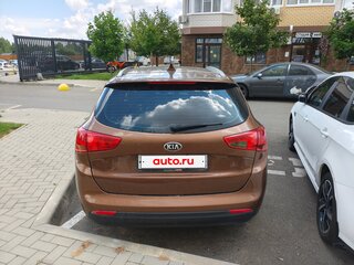 2017 Kia Ceed II Рестайлинг, коричневый, 750000 рублей, вид 4