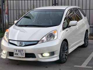 2011 Honda Fit Shuttle I, белый, 1050000 рублей, вид 1