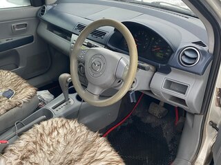 2003 Mazda Demio II (DY), серый, 167000 рублей, вид 4