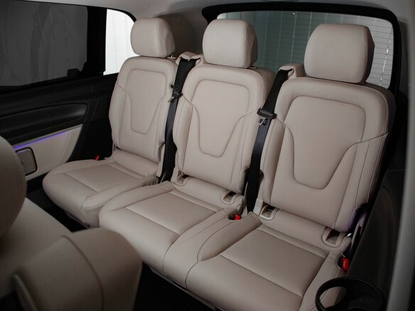 2026 Mercedes-Benz V-Класс Extra Long 300 d экстра длинный III (W447) Рестайлинг 2, серый, 15937600 рублей - вид 27