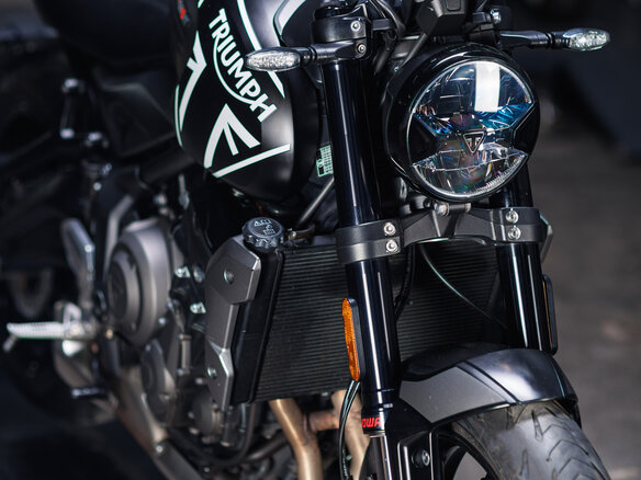 2021 Triumph Trident 660, чёрный - вид 6