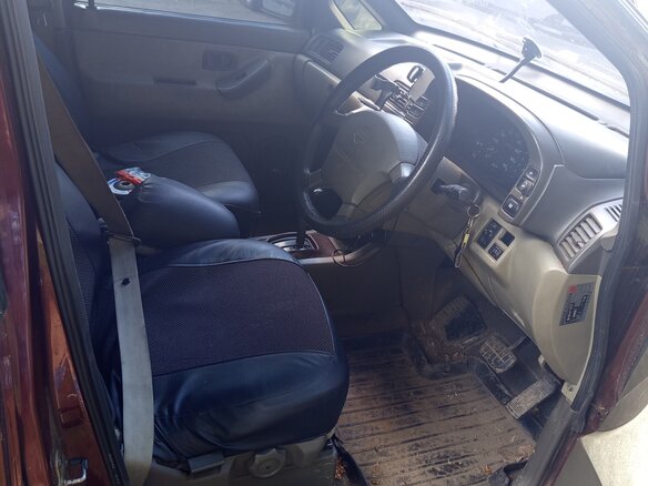 1995 Nissan Prairie Joy II (M11), красный, 150000 рублей - вид 5