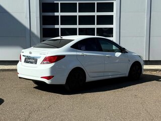 2015 Hyundai Solaris I Рестайлинг, белый, 1152000 рублей, вид 5