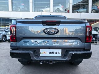 2023 Ford Ranger Double Cab T6.2, серый, 3900000 рублей, вид 3