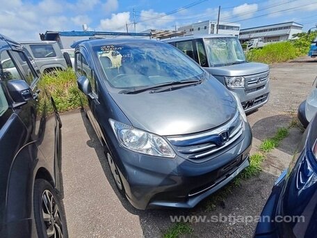 2012 Honda Freed I Рестайлинг, серебристый, 650000 рублей, вид 3