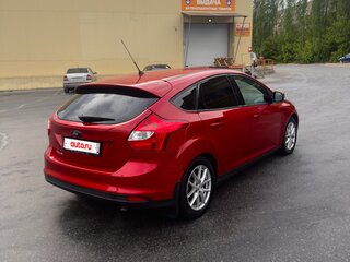 2011 Ford Focus III, красный, 725000 рублей, вид 5