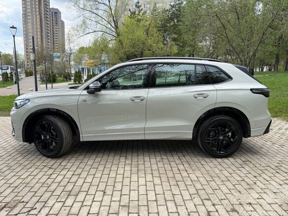 2026 Volkswagen Tiguan L Pro III (China Market), серый, 4997000 рублей - вид 10