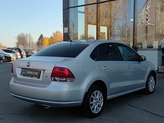 2012 Volkswagen Polo V, серебристый, 674000 рублей, вид 5