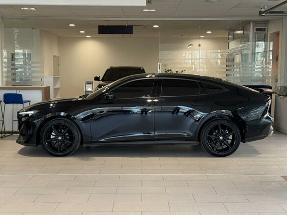 2025 Changan UNI-V I, чёрный - вид 14