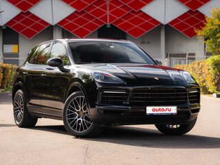 2019 Porsche Cayenne III, чёрный, 4590000 рублей, вид 5