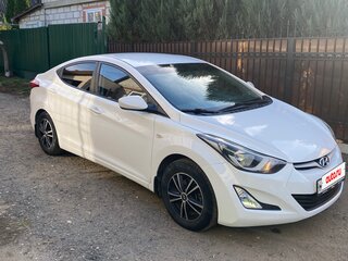 2015 Hyundai Elantra V (MD) Рестайлинг, белый, 1400000 рублей, вид 5
