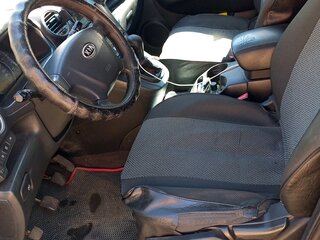 2007 Kia Carens II (UN), золотистый, 400000 рублей, вид 4