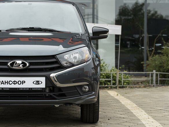 2026 Lada (ВАЗ) Granta I Рестайлинг, серый - вид 2