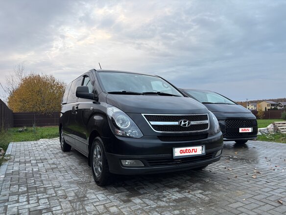 2011 Hyundai H-1 II, чёрный, 1500000 рублей - вид 3