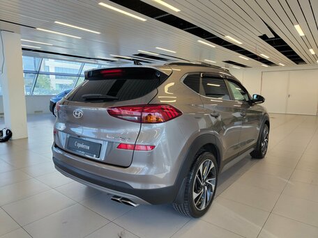 2020 Hyundai Tucson III Рестайлинг, коричневый, 2329000 рублей, вид 2