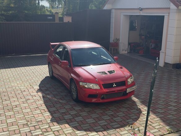 2001 Mitsubishi Lancer Evolution VII, красный - вид 7