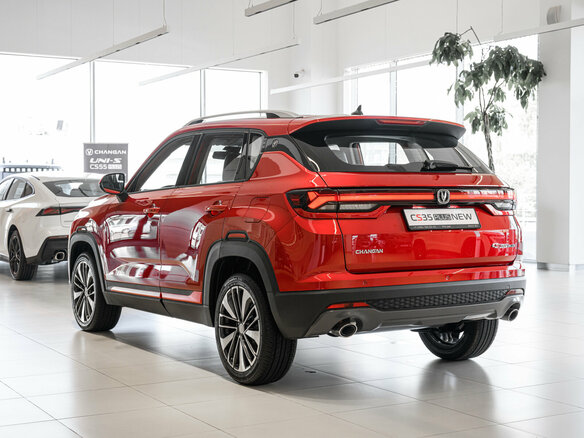 2024 Changan CS35 Plus I Рестайлинг, красный, 2709900 рублей - вид 5