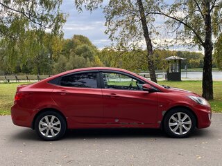 2013 Hyundai Solaris I, красный, 790000 рублей, вид 2