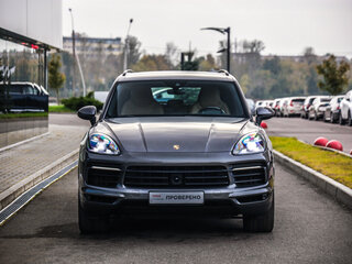 2019 Porsche Cayenne S III, серый, 4999000 рублей, вид 4