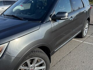 2019 Ford Explorer V Рестайлинг 2, серый, 3650000 рублей, вид 4