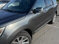 2019 Ford Explorer V Рестайлинг 2, серый, 3650000 рублей - вид 3