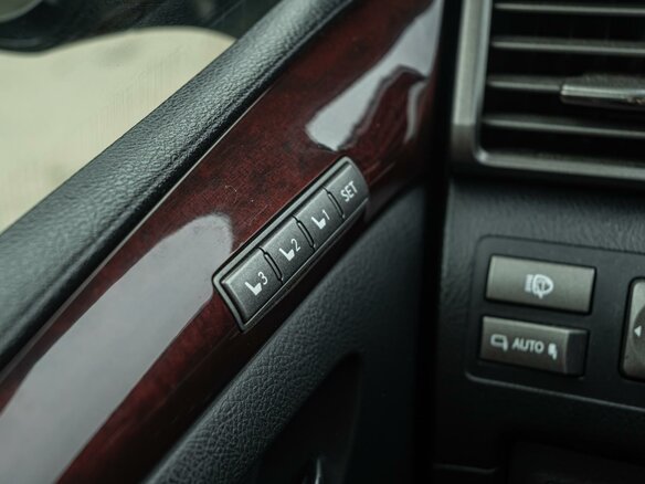 2011 Lexus LX 570 III, чёрный, 2890000 рублей - вид 23