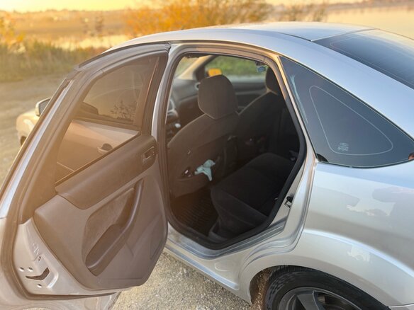 2007 Ford Focus II, серебристый, 455000 рублей - вид 10
