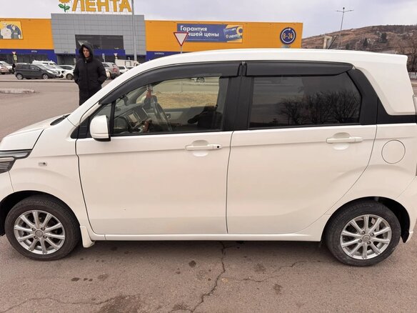 2014 Honda N-WGN I, белый, 600000 рублей - вид 4