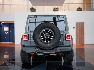 2026 Jeep Wrangler IV (JL) Рестайлинг, серый, 9200000 рублей, вид 4