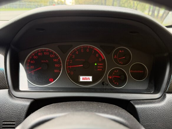 2001 Mitsubishi Lancer Cedia IX, серебристый - вид 15